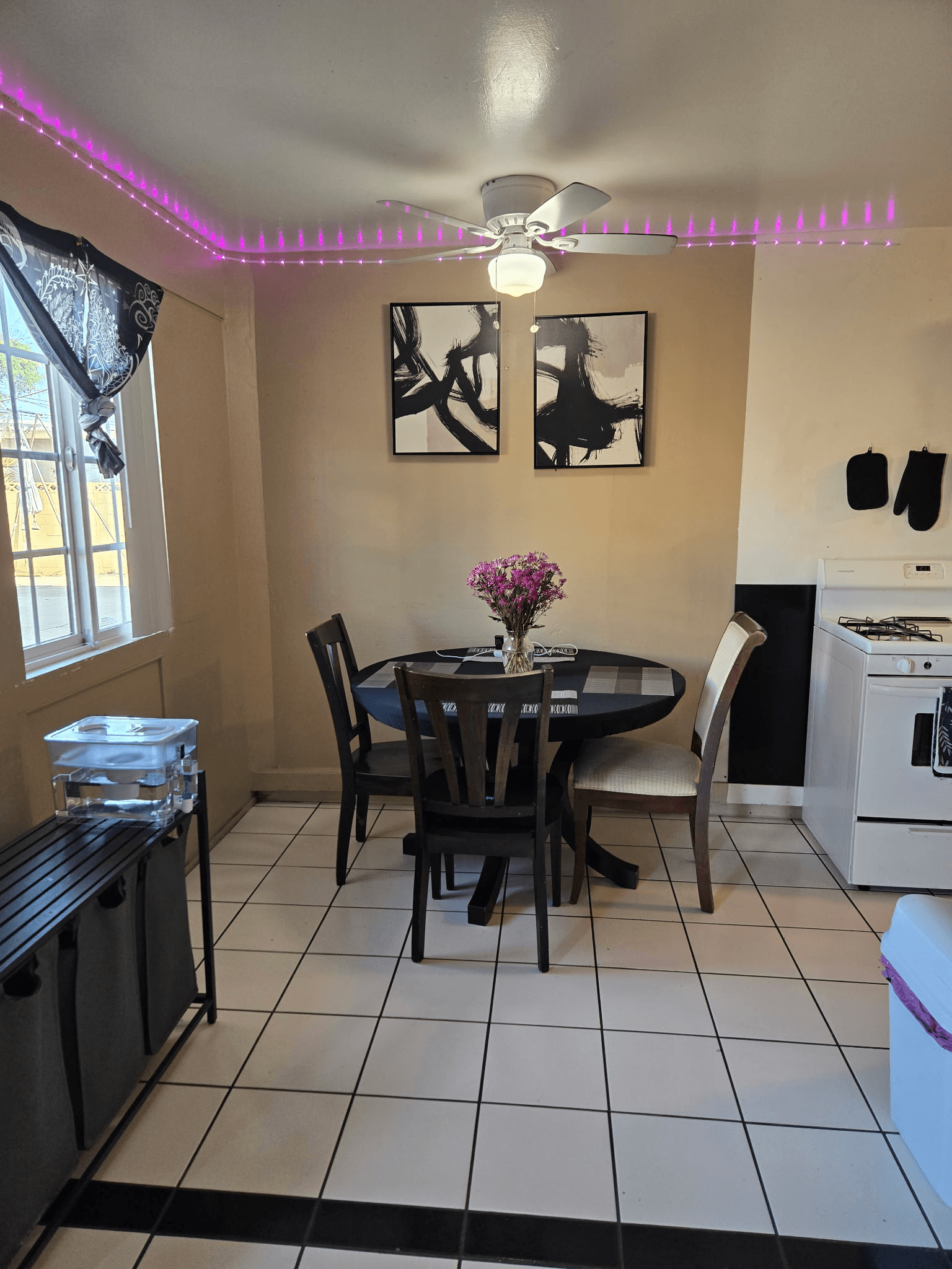 Dining room — Unit C